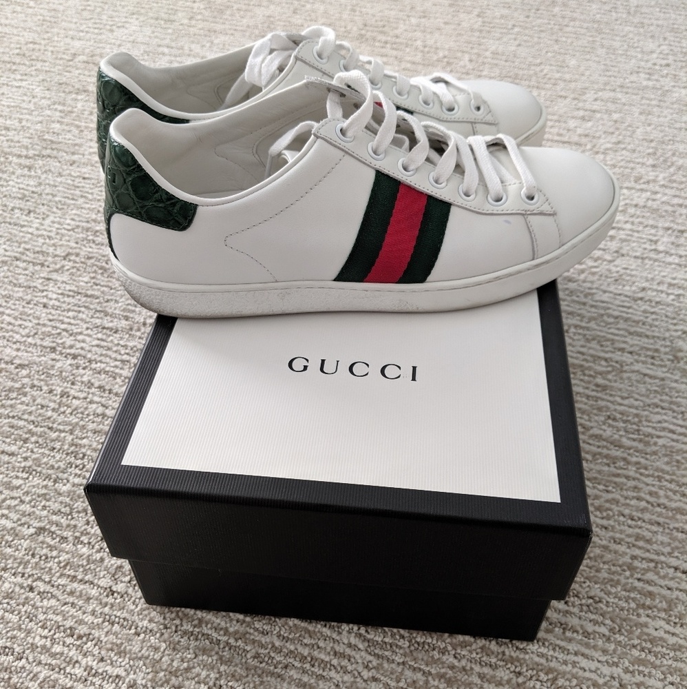 💯 Authentic Gucci Sneakers